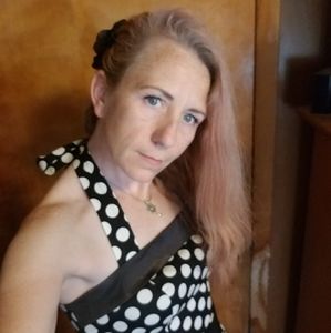 Meet your Posher, Jenn